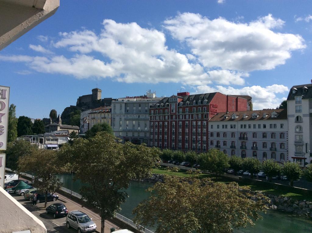 Hotel Lys De Marie Lourdes Exteriör bild